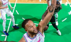 热火击败凯尔特人，巴特勒再次成为救世主的简单介绍