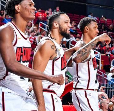 灰熊连胜火箭,迎来三连胜 灰熊连胜火箭,迎来三连胜