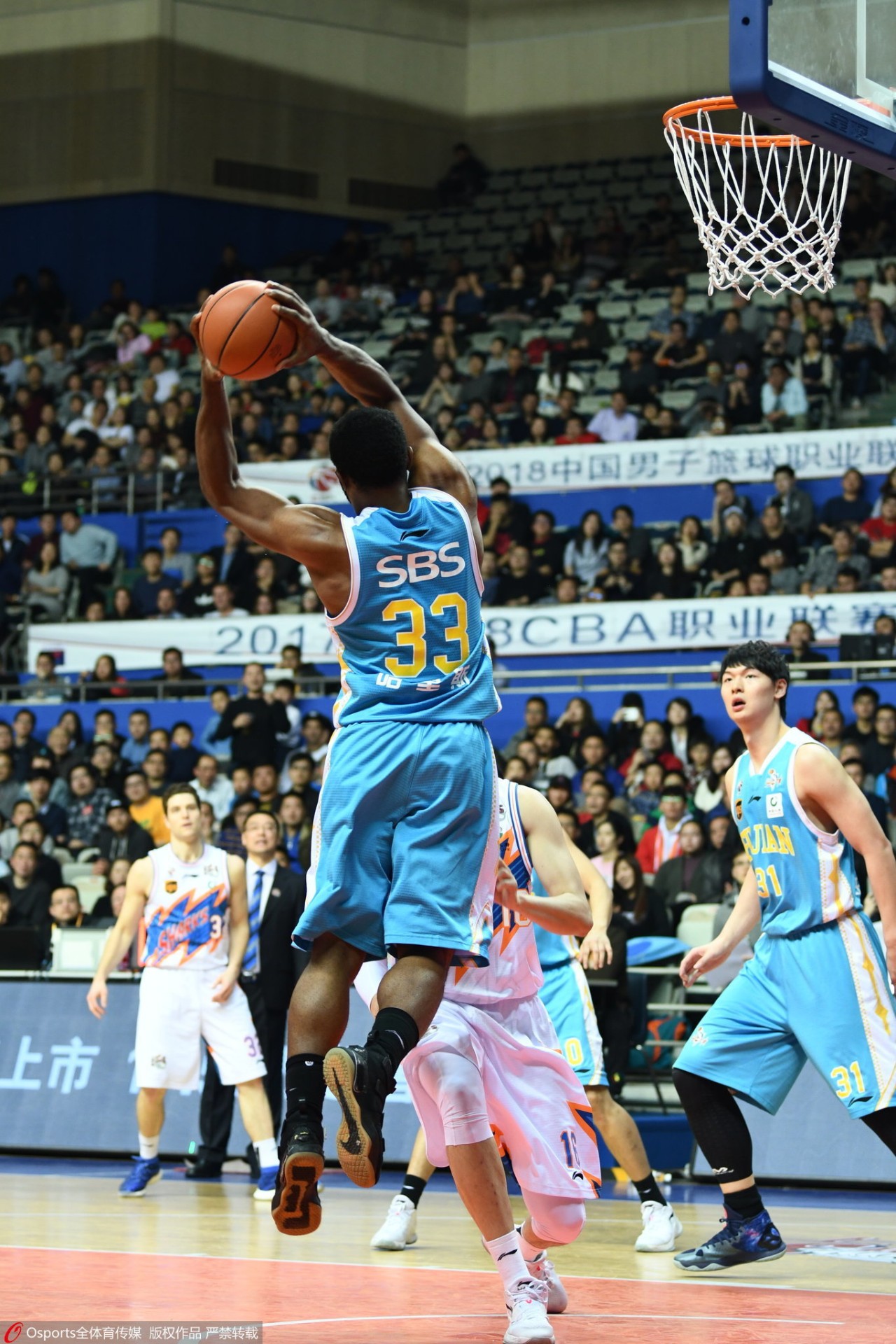 包含福建男篮客场获胜,内线硬仗打得漂亮的词条 包含福建男篮客场获胜,内线硬仗打得漂亮的词条